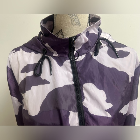 Purple Camo Zip-up Windbreaker! - Picture 8 of 14